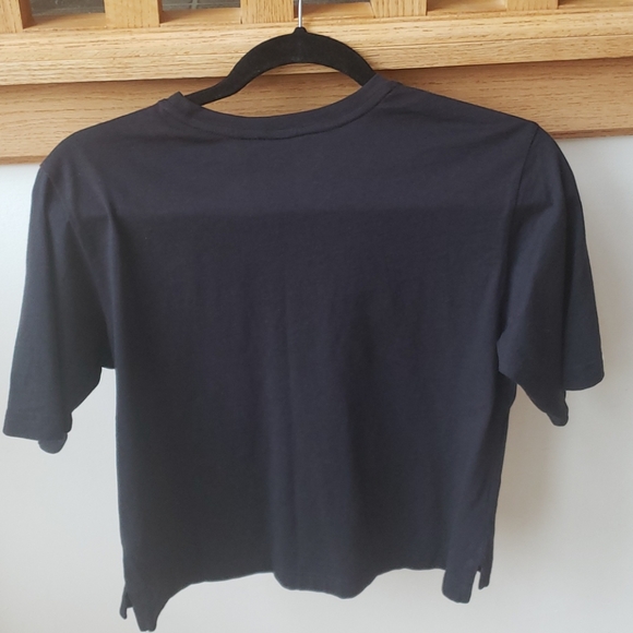 Adidas Blk 3/4 sleeve, semi crop tee - Picture 4 of 4